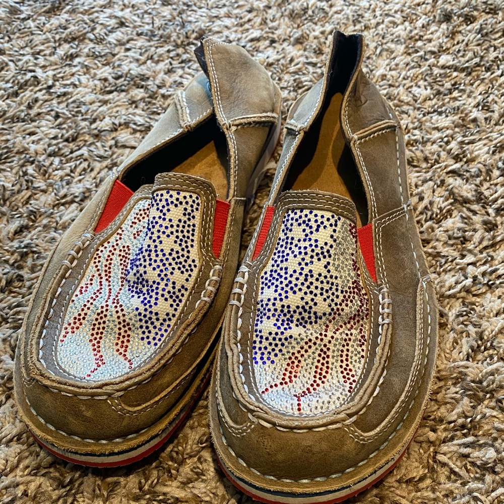 Women’s ARIAT cruiser loafers 7.5